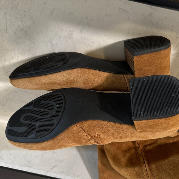 Gentle Souls by Kenneth Cole Knee High Tan Suede Leather Heeled Boot Zip Up - Picture 6 of 7